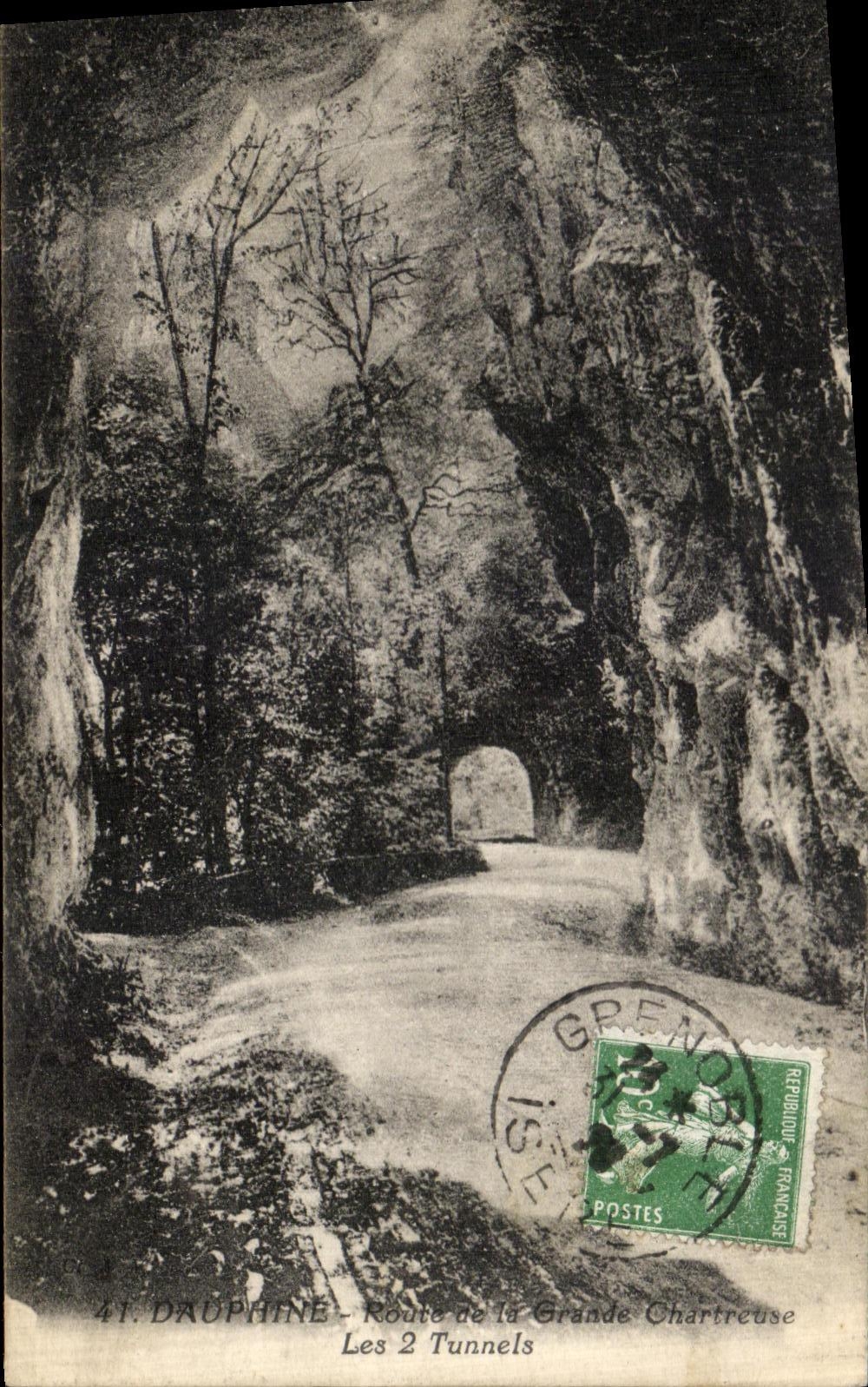 Camino de Dauphine de la POSTAL de la VENDIMIA de túneles chartreuses grandes