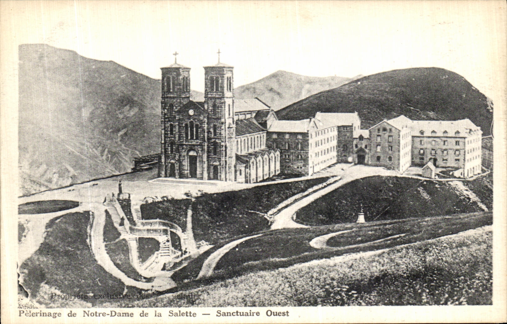 VINTAGE POSTCARD Pilgrimage of Notre Dame of Salette