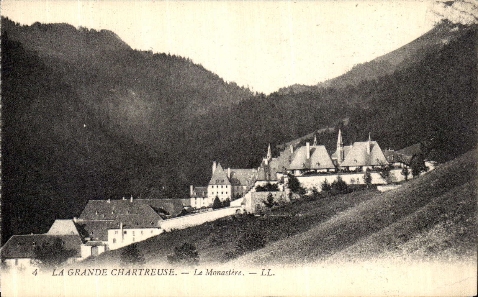 Chartreuse grande de Laffrey de la POSTAL de la VENDIMIA el monasterio
