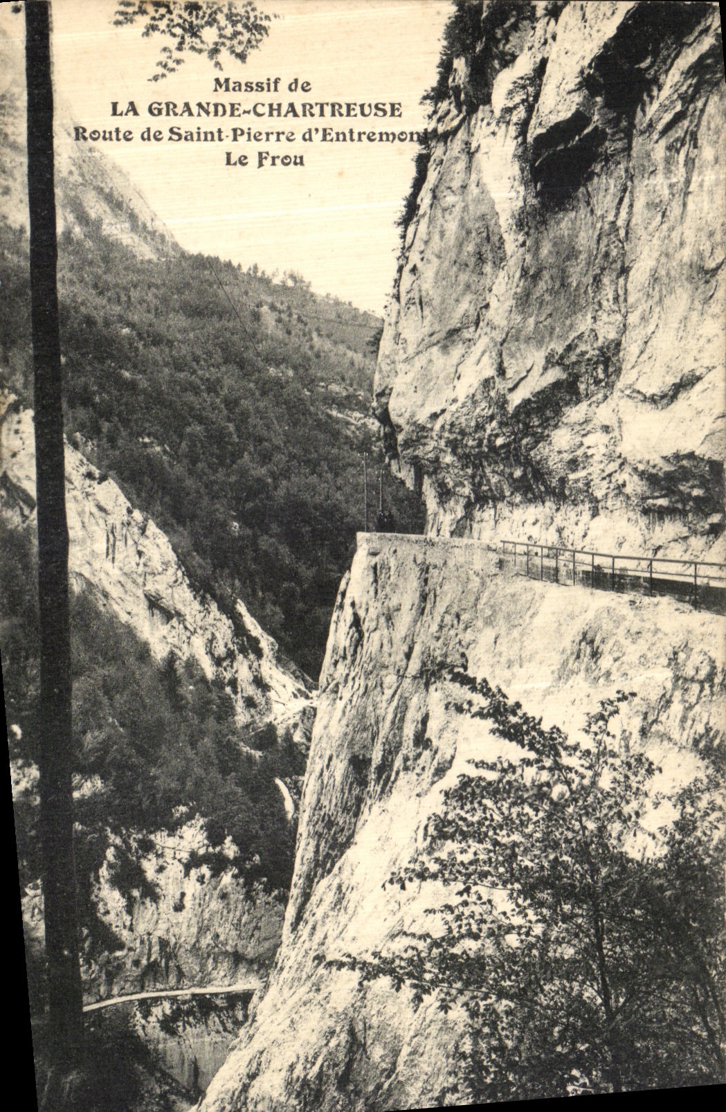 Camino de la POSTAL de la VENDIMIA del camino chartreuse grande del Saint Pierre D Entremont Frou