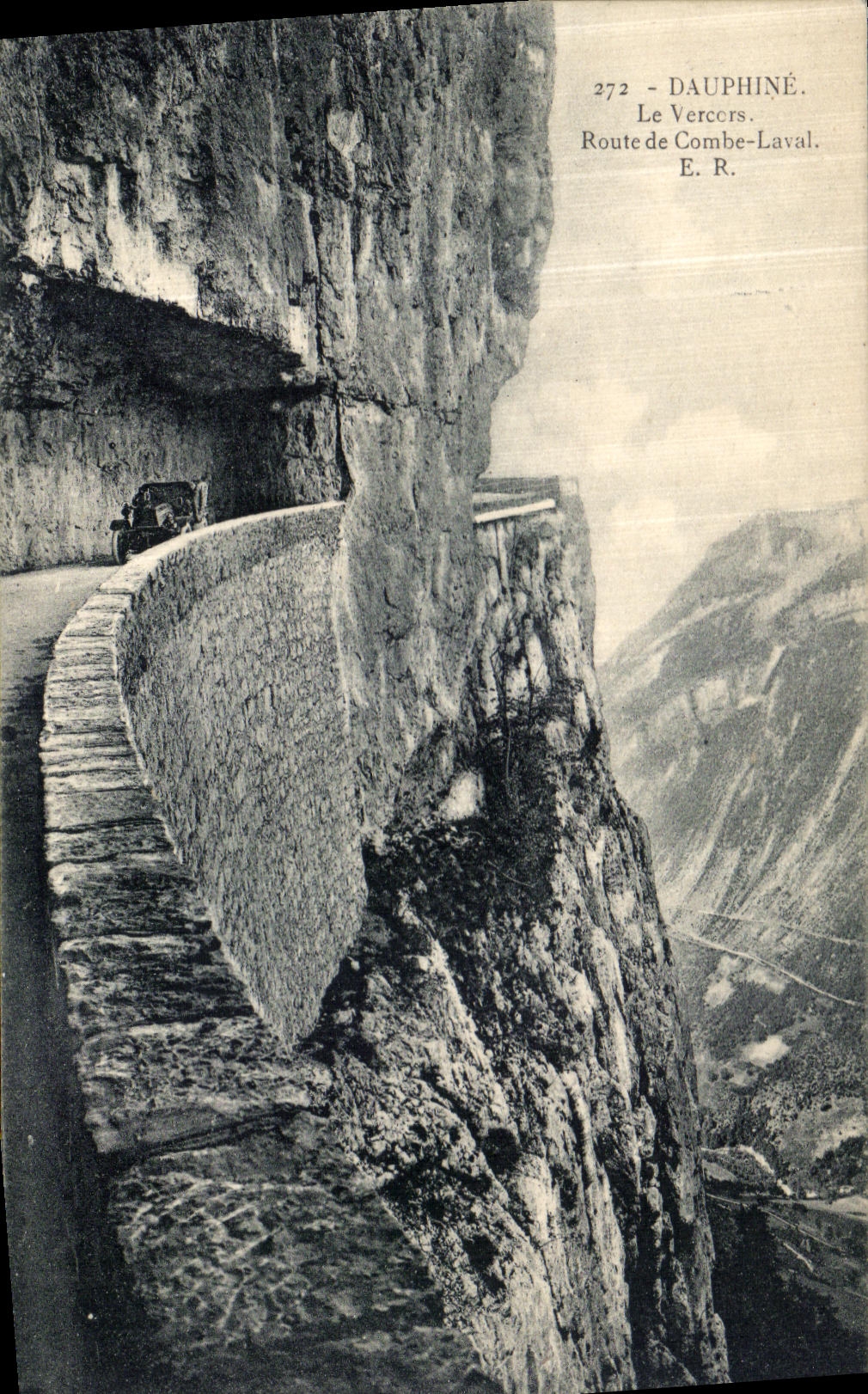 Camino de Dauphine Vercors de la POSTAL de la VENDIMIA de Combe Laval