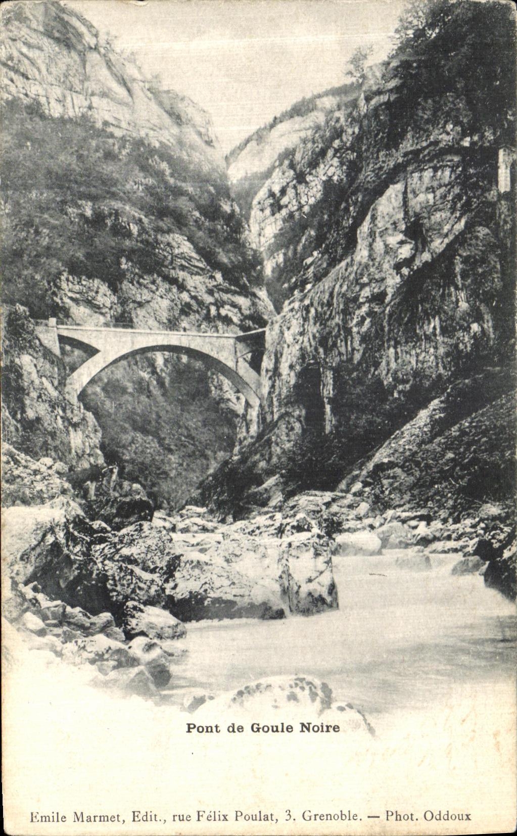 VINTAGE POSTCARD Bridge of Goule Black