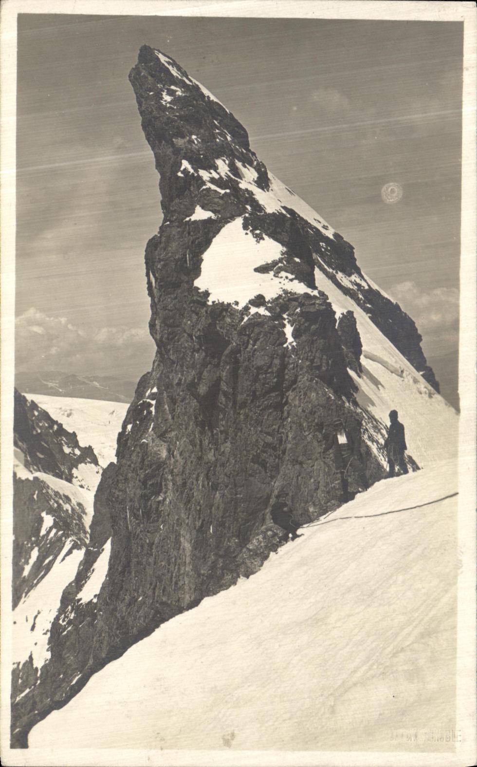 VINTAGE POSTCARD Surroundings of Grenoble