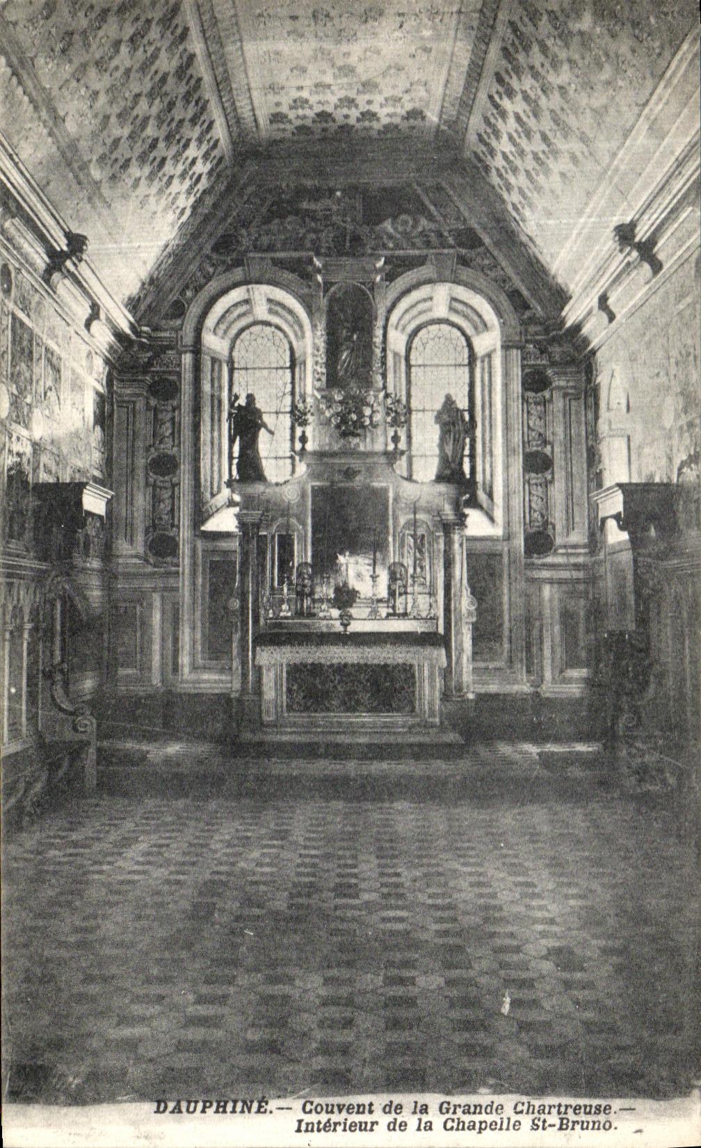 Convento de Dauphine de la POSTAL de la VENDIMIA de chartreuse interior grande de la camara acorazada