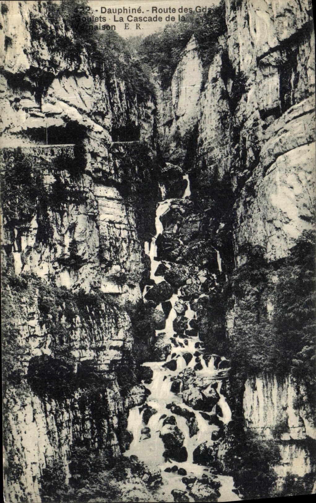 VINTAGE POSTCARD Dauphine Road of the great narrow parts Cascades of Vernaison