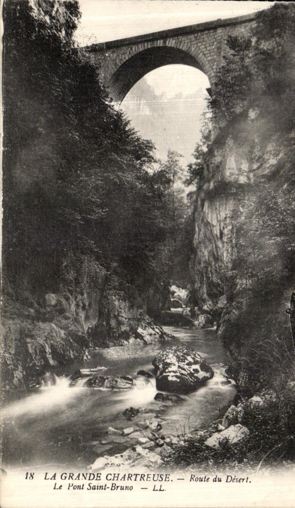 Ruta chartreuse grande de la POSTAL de la VENDIMIA de servicios el puente santo Bruno