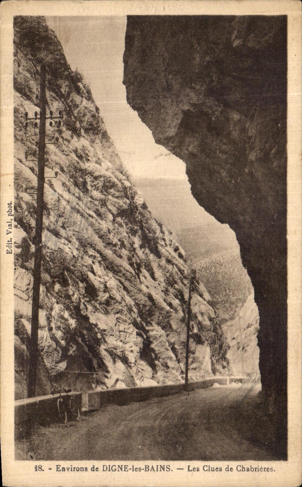 VINTAGE POSTCARD Surroundings of Worthy les Bains Clues de Chabrieres