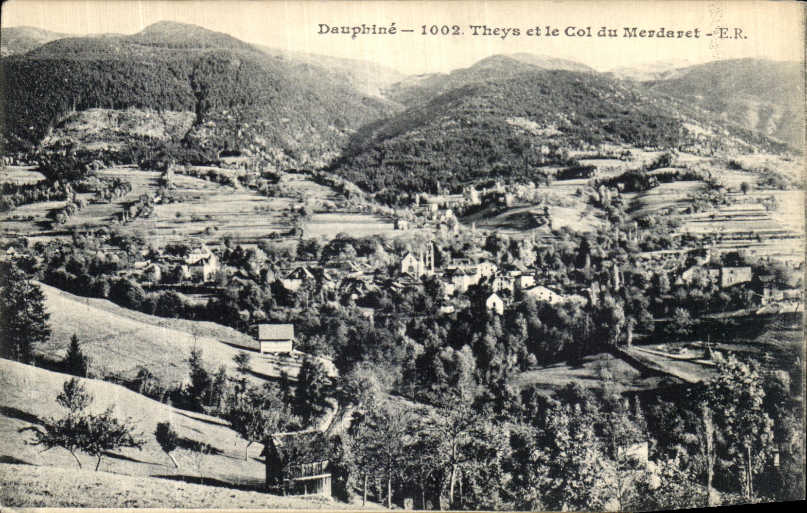 VINTAGE POSTCARD Dauphine Theys and the Collar of Merdaret