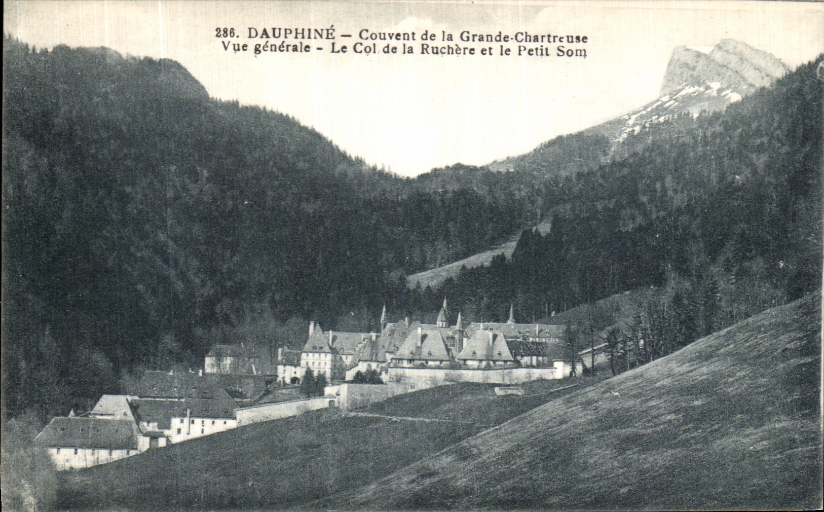 Convento de Dauphine de la POSTAL de la VENDIMIA de la vision chartreuse grande el collar de Ruchere y del pequeno som