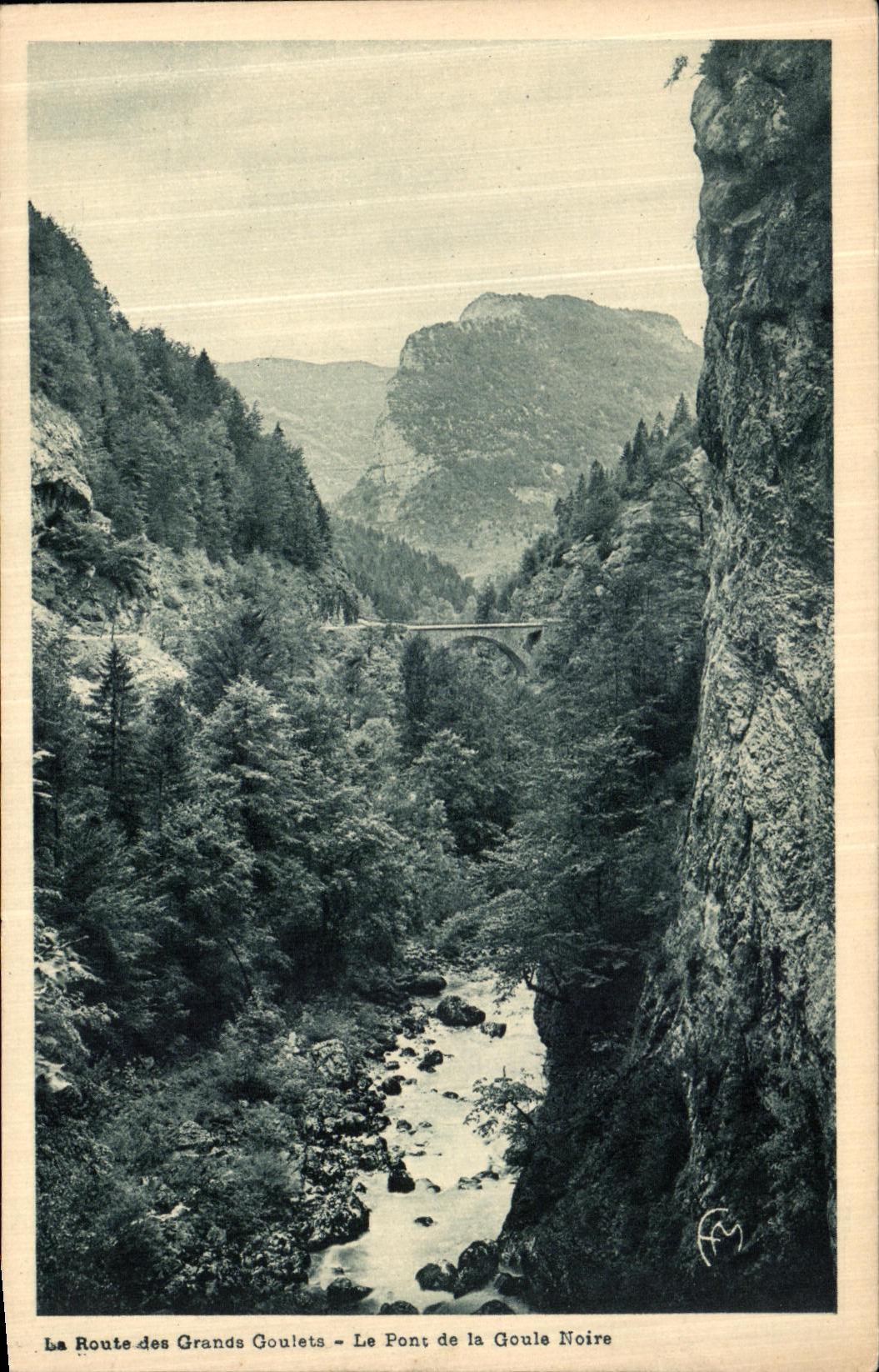 VINTAGE POSTCARD the Road of the Great Narrow parts the Bridge of Goule Black