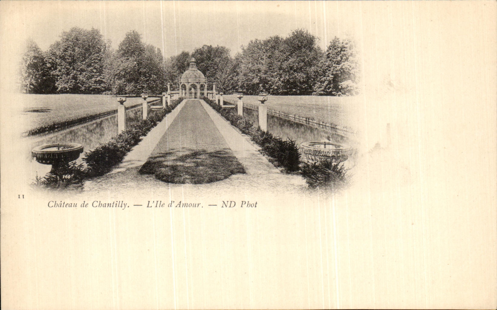 CPA Chateau de Chantilly L lle d Amour