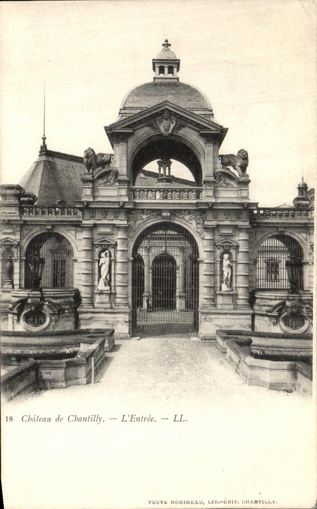 VINTAGE POSTCARD Castle of Chantilly L Entered