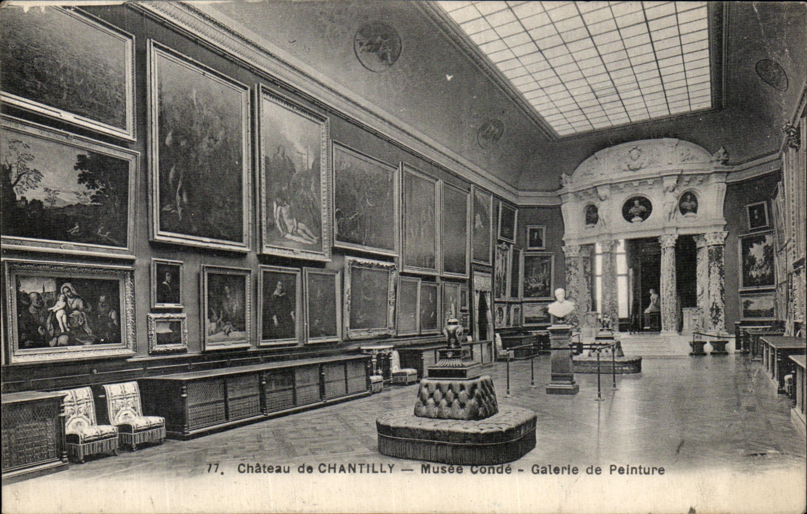 VINTAGE POSTCARD Castle of Chantilly Museum Cop Picture gallery
