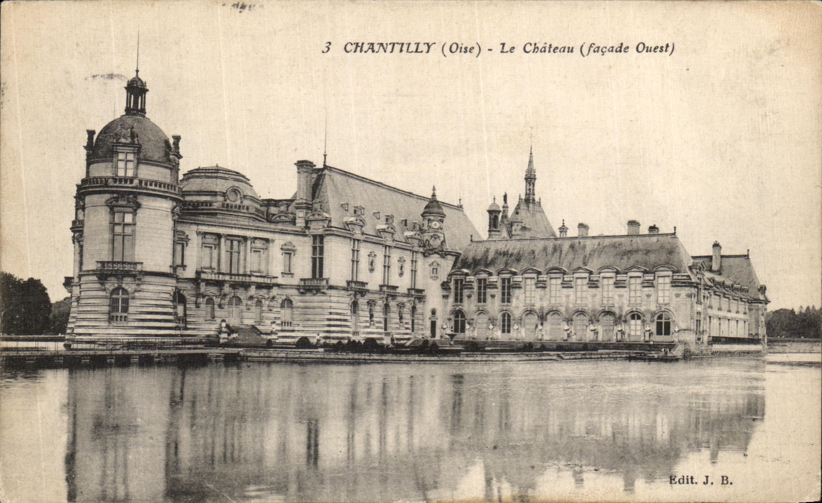 VINTAGE POSTCARD Chantilly the Castle