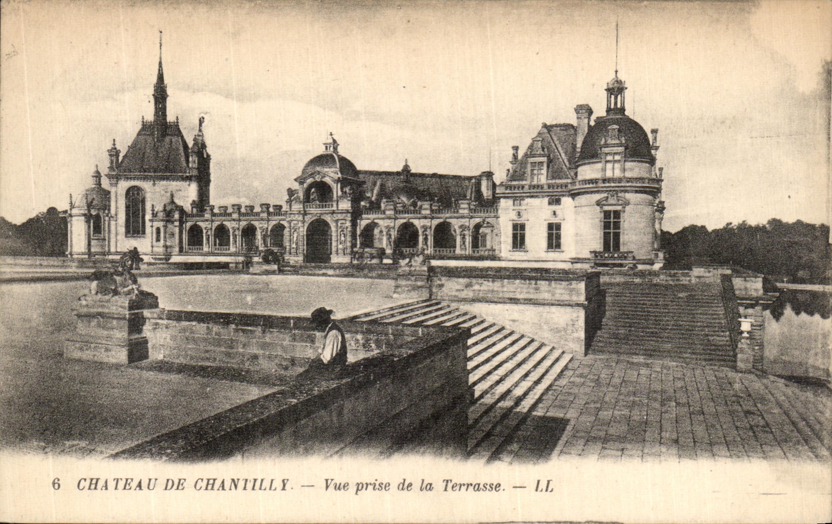 CPA Chateau De Chantilly Vue Prise de terrasse