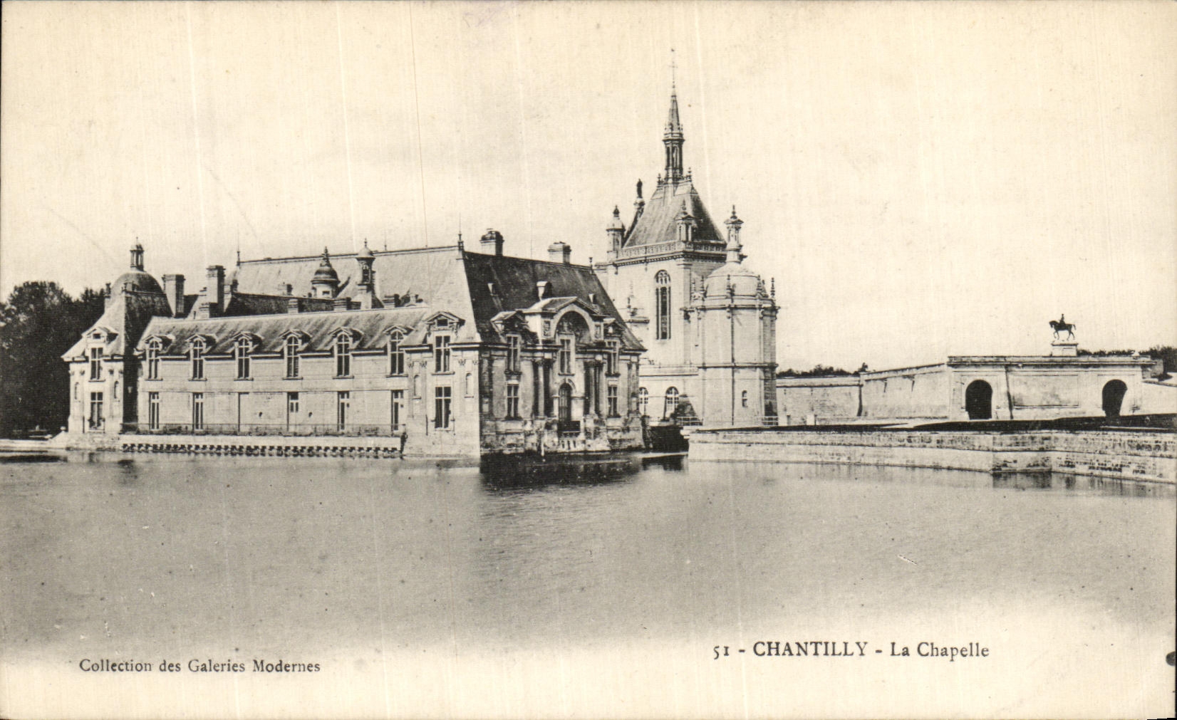 VINTAGE POSTCARD Chantilly the Vault
