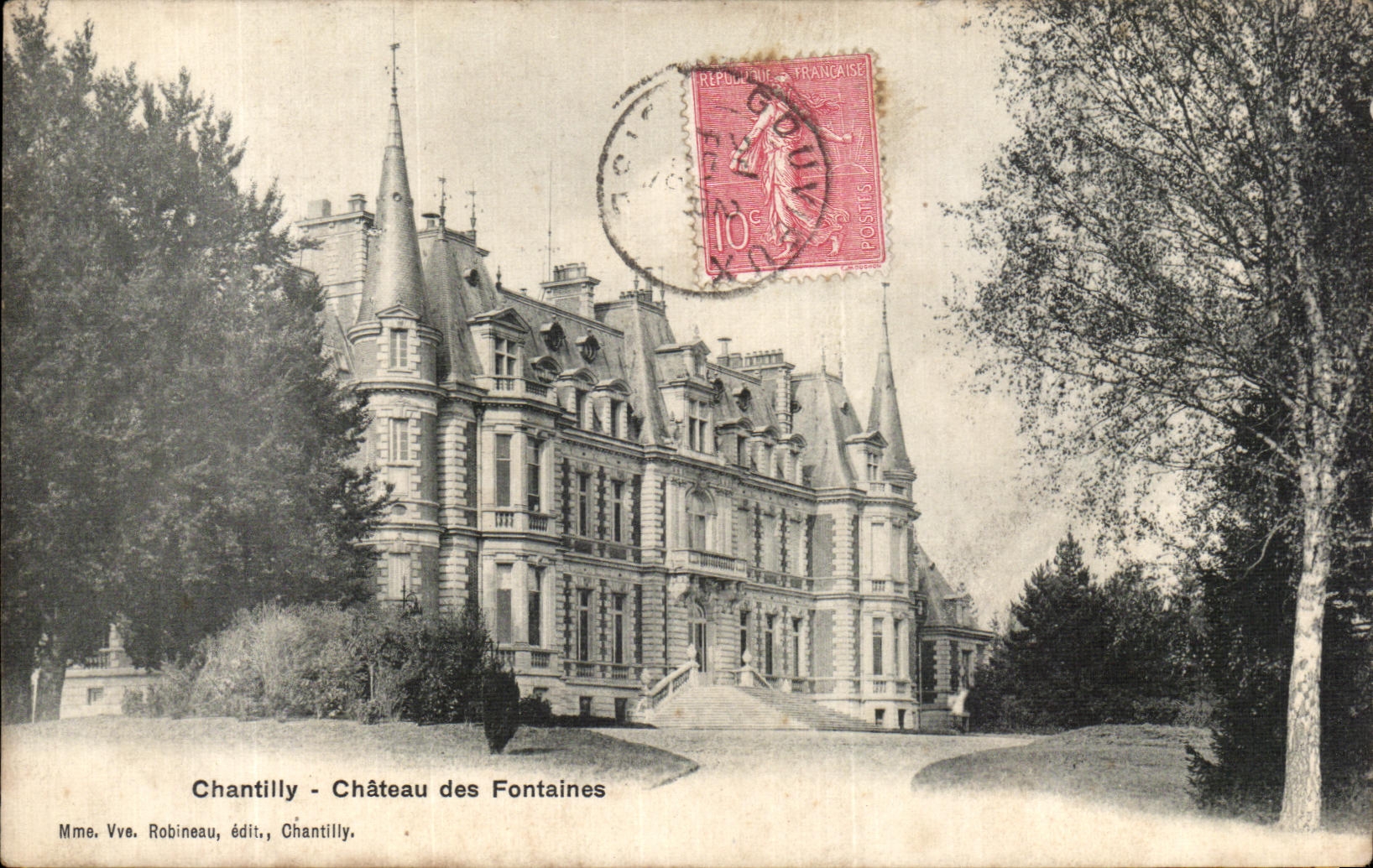 VINTAGE POSTCARD Chantilly Castle of the Fountains