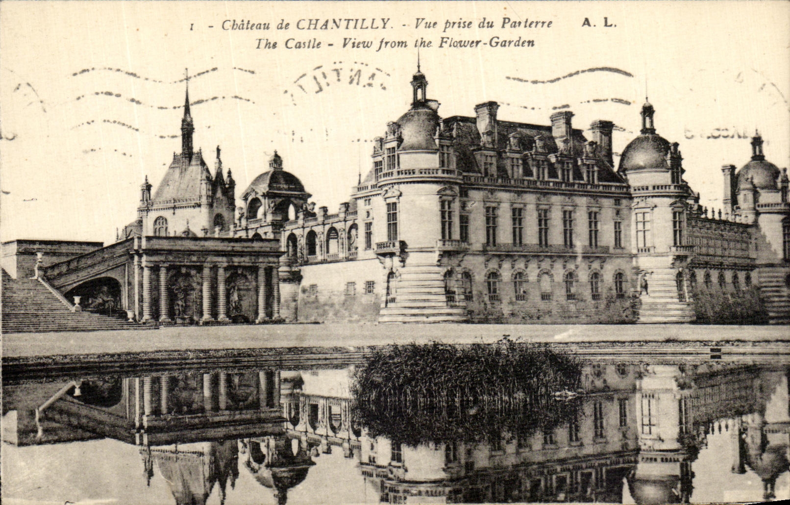 VINTAGE POSTCARD Castle of Chantilly Seen from of the floor