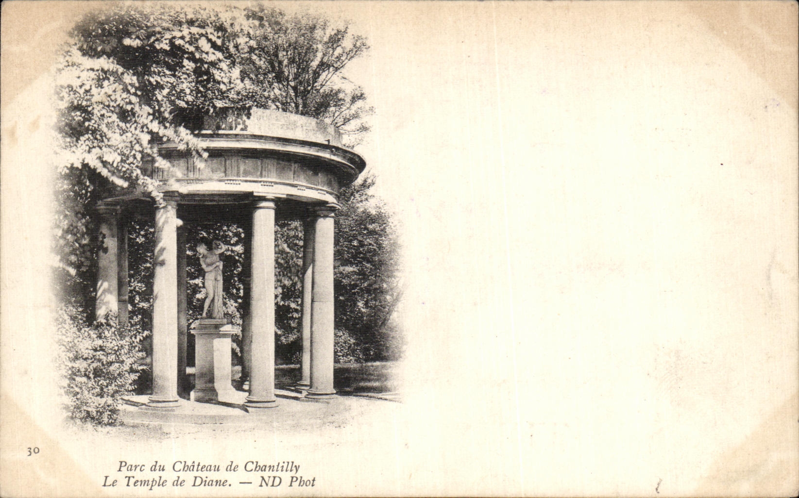 VINTAGE POSTCARD Castle of Chantilly the temple of Diane Avoids