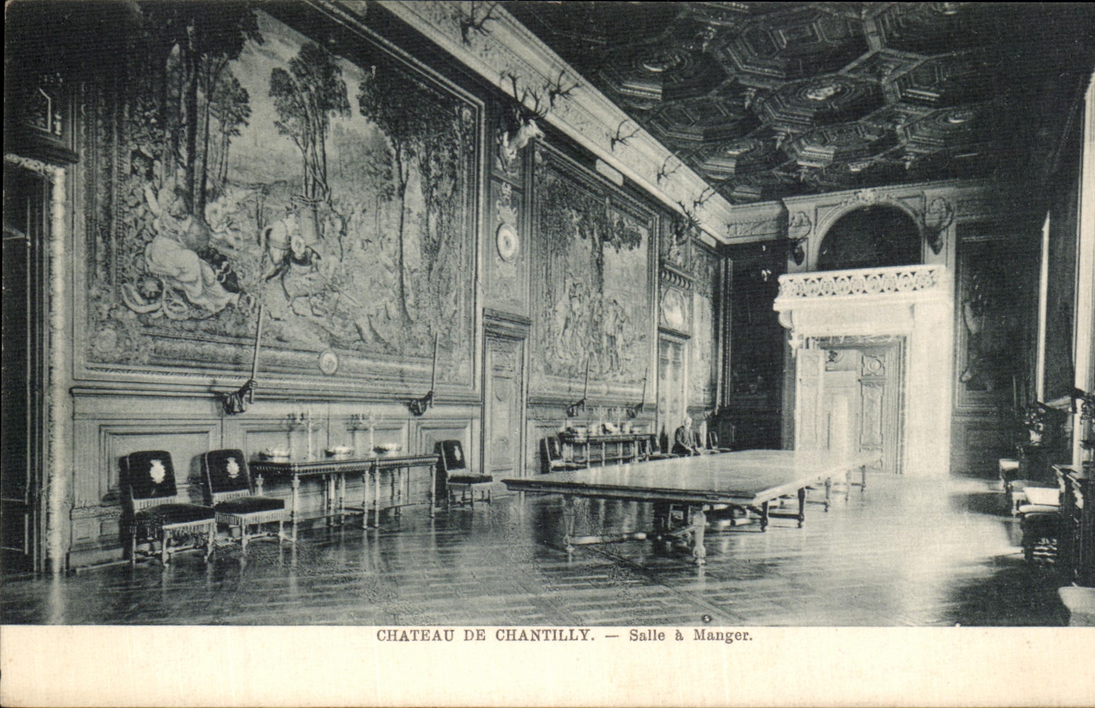 VINTAGE POSTCARD Castle of Chantilly Dining room