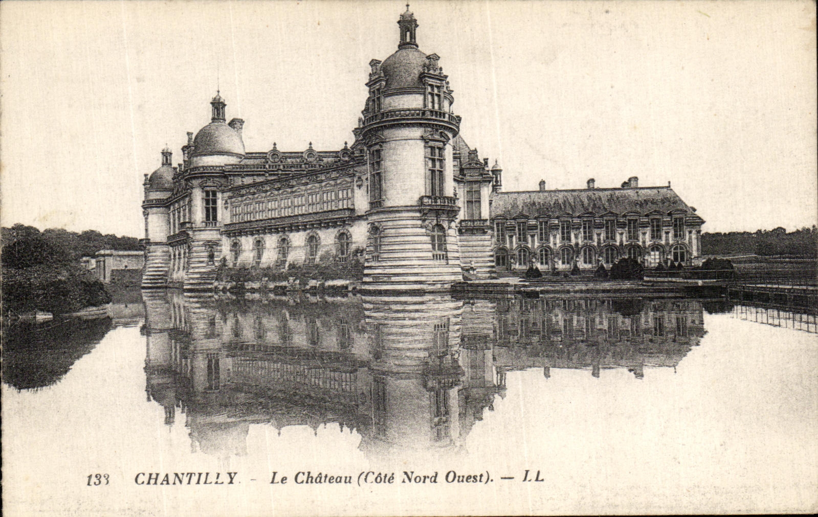 VINTAGE POSTCARD Chantilly the Castle