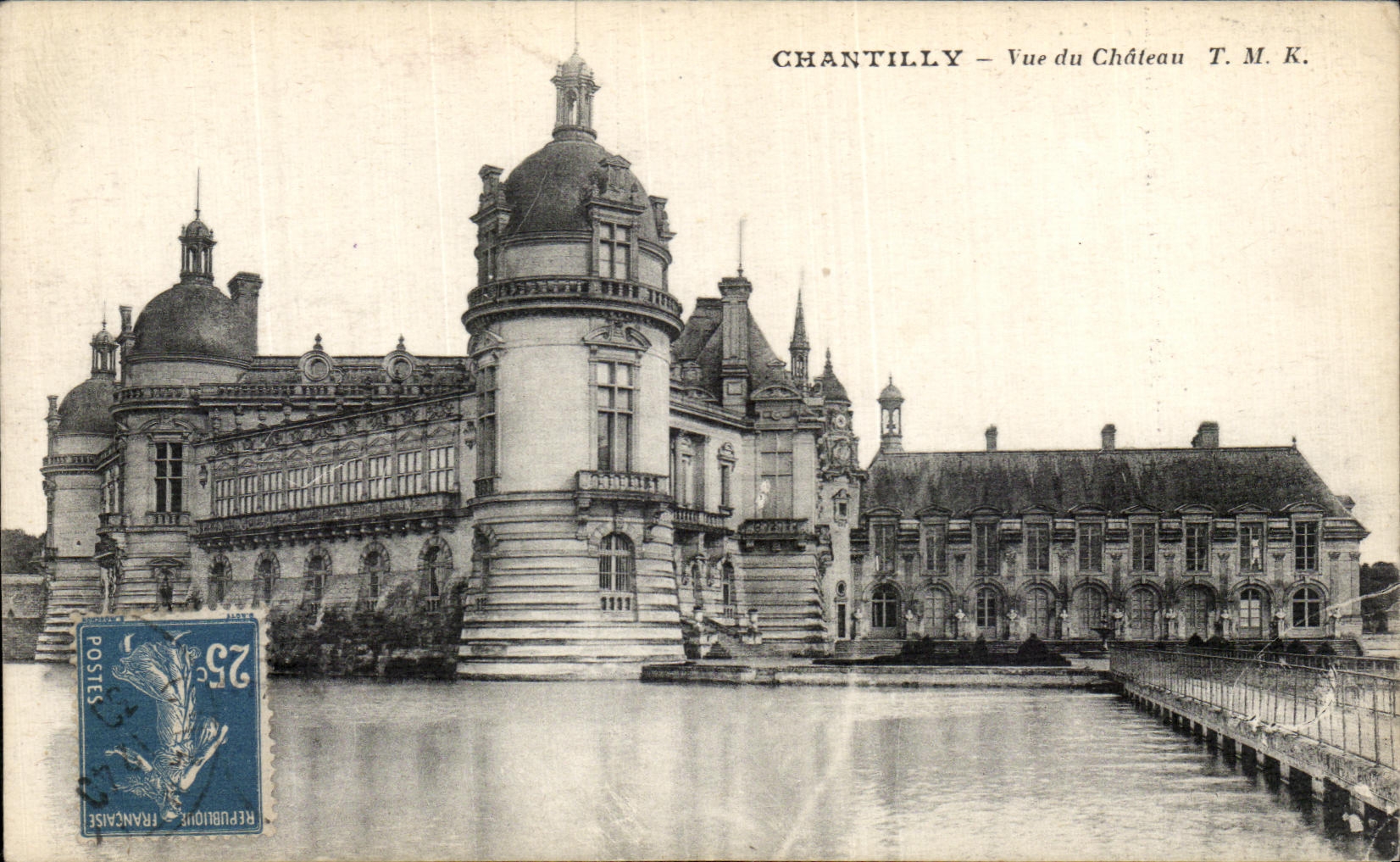 VINTAGE POSTCARD Chantilly Seen of the Castle