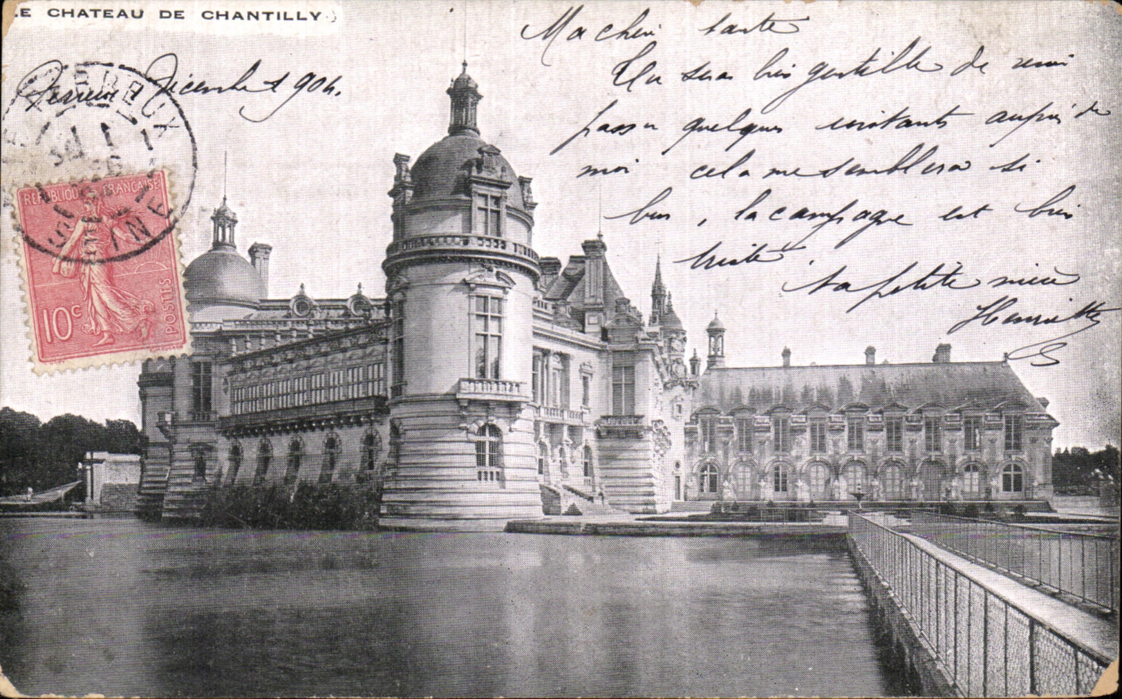 VINTAGE POSTCARD Castle of Chantilly