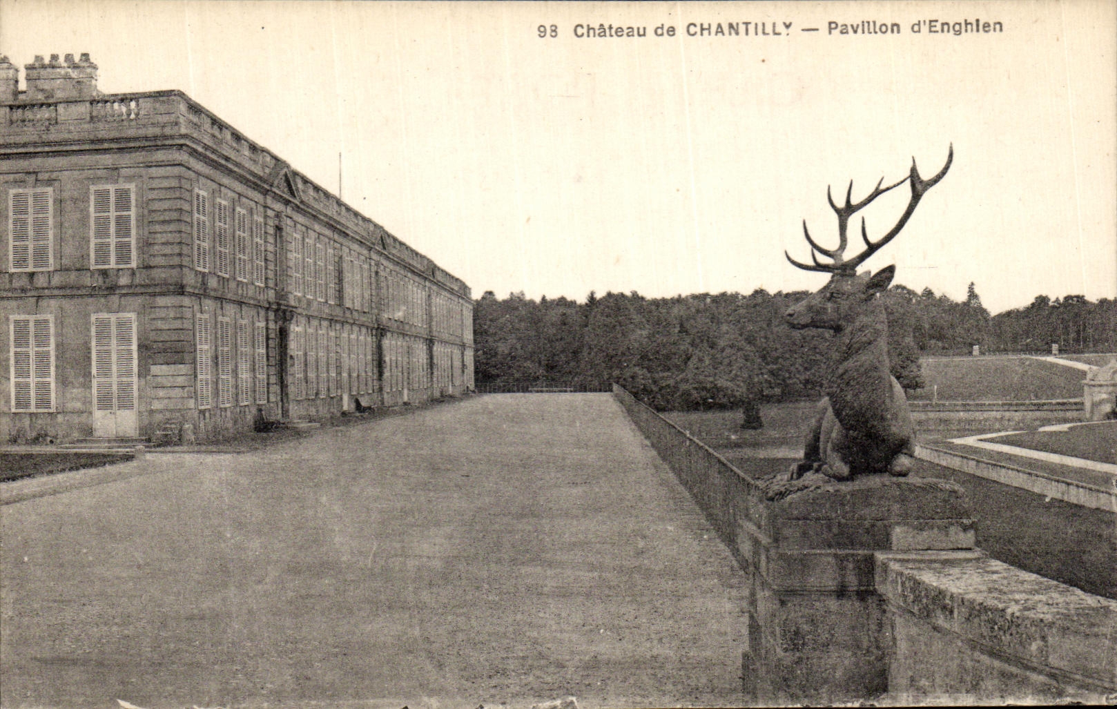 VINTAGE POSTCARD Chantilly the Castle House D Enghien Stag