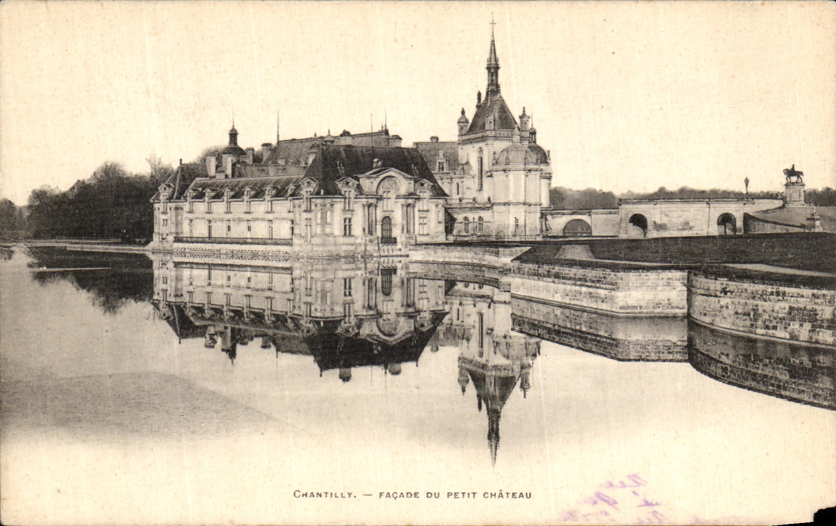 VINTAGE POSTCARD Chantilly Frontage of the Small castle