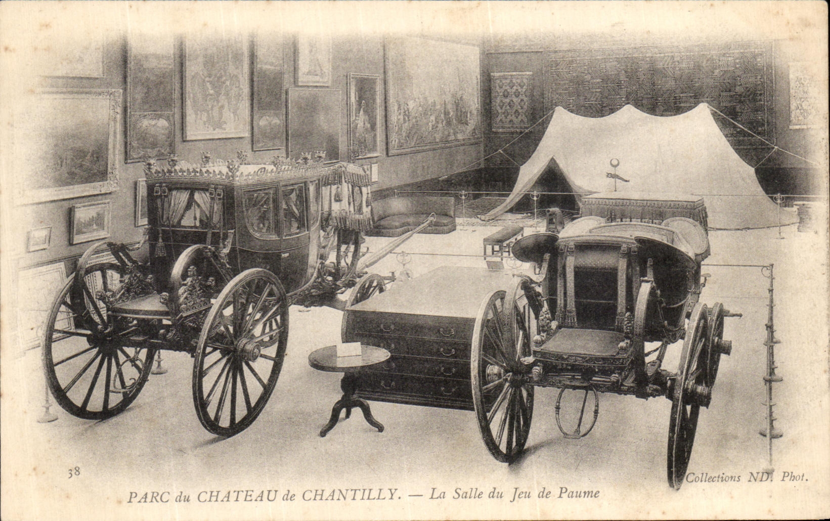 VINTAGE POSTCARD Park of the Castle Of Chantilly the room of the play of palm