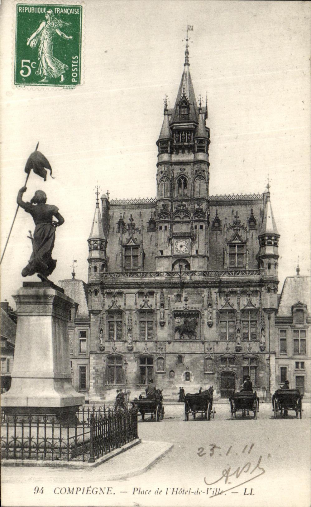 VINTAGE POSTCARD Compiegne Places L Hotel