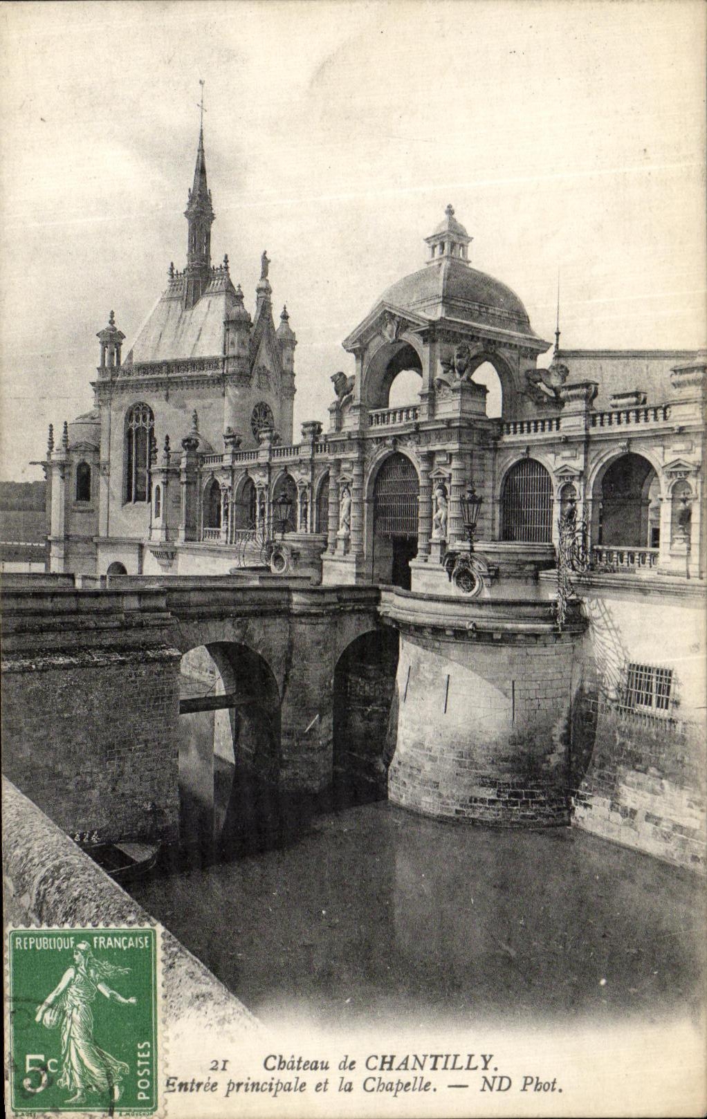 VINTAGE POSTCARD Castle of Chantilly Main entrance of the vault