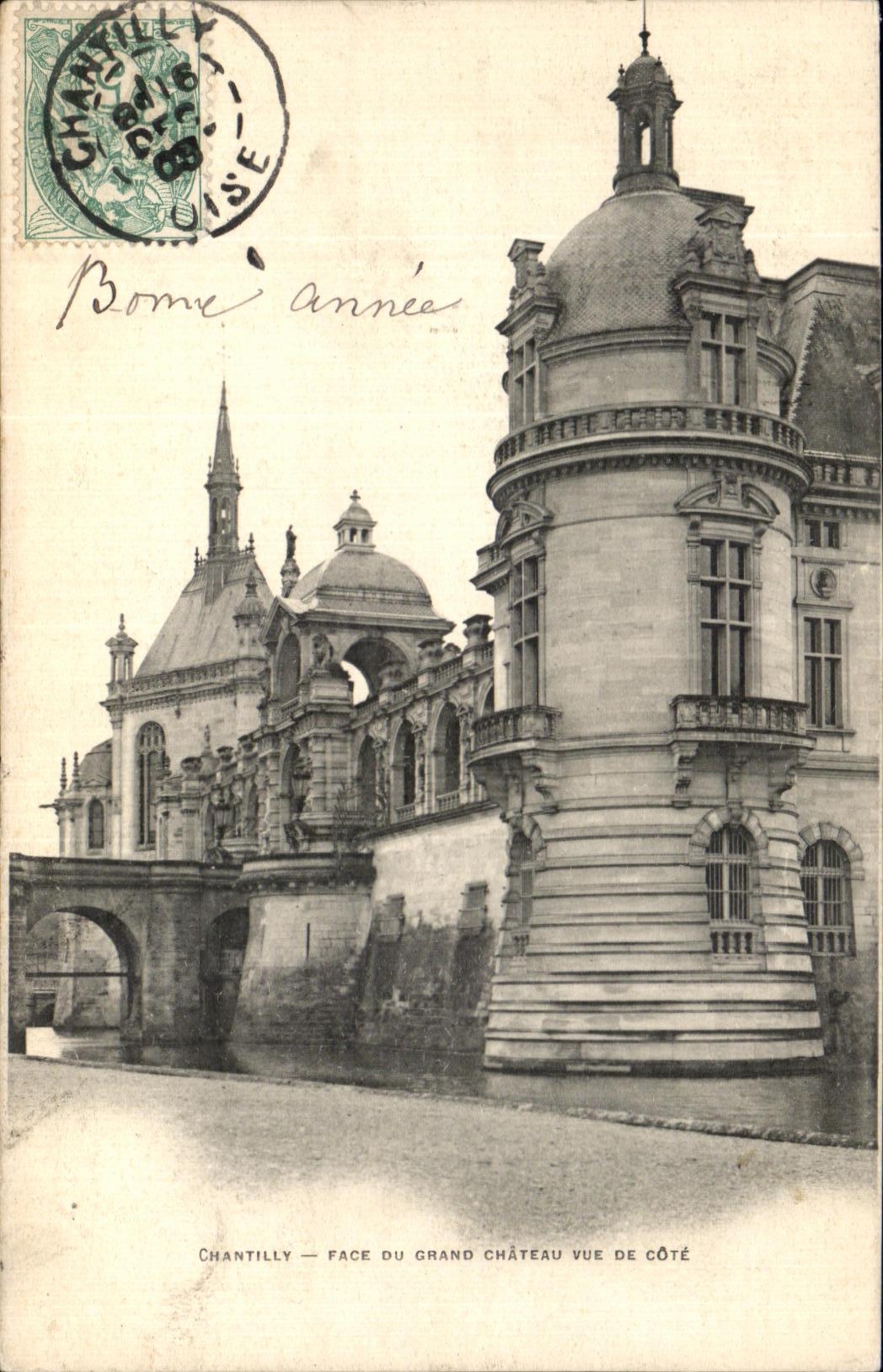 VINTAGE POSTCARD Chantille Face Of the Large Castle Seen Of Dimension