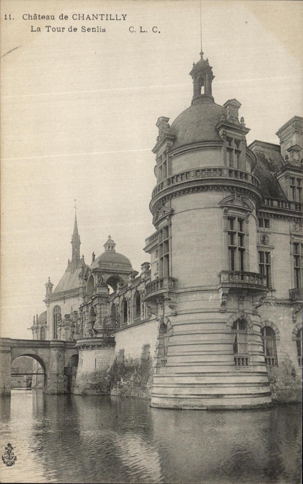 VINTAGE POSTCARD Chantille Castle Of the Tower of Senlis