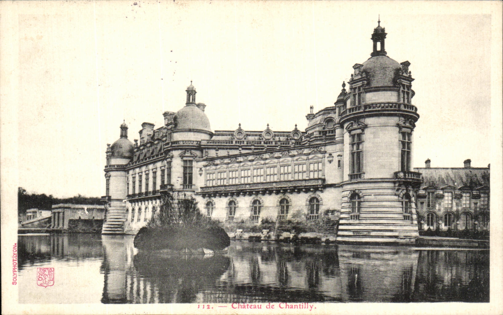 VINTAGE POSTCARD Castle Of Chantilly