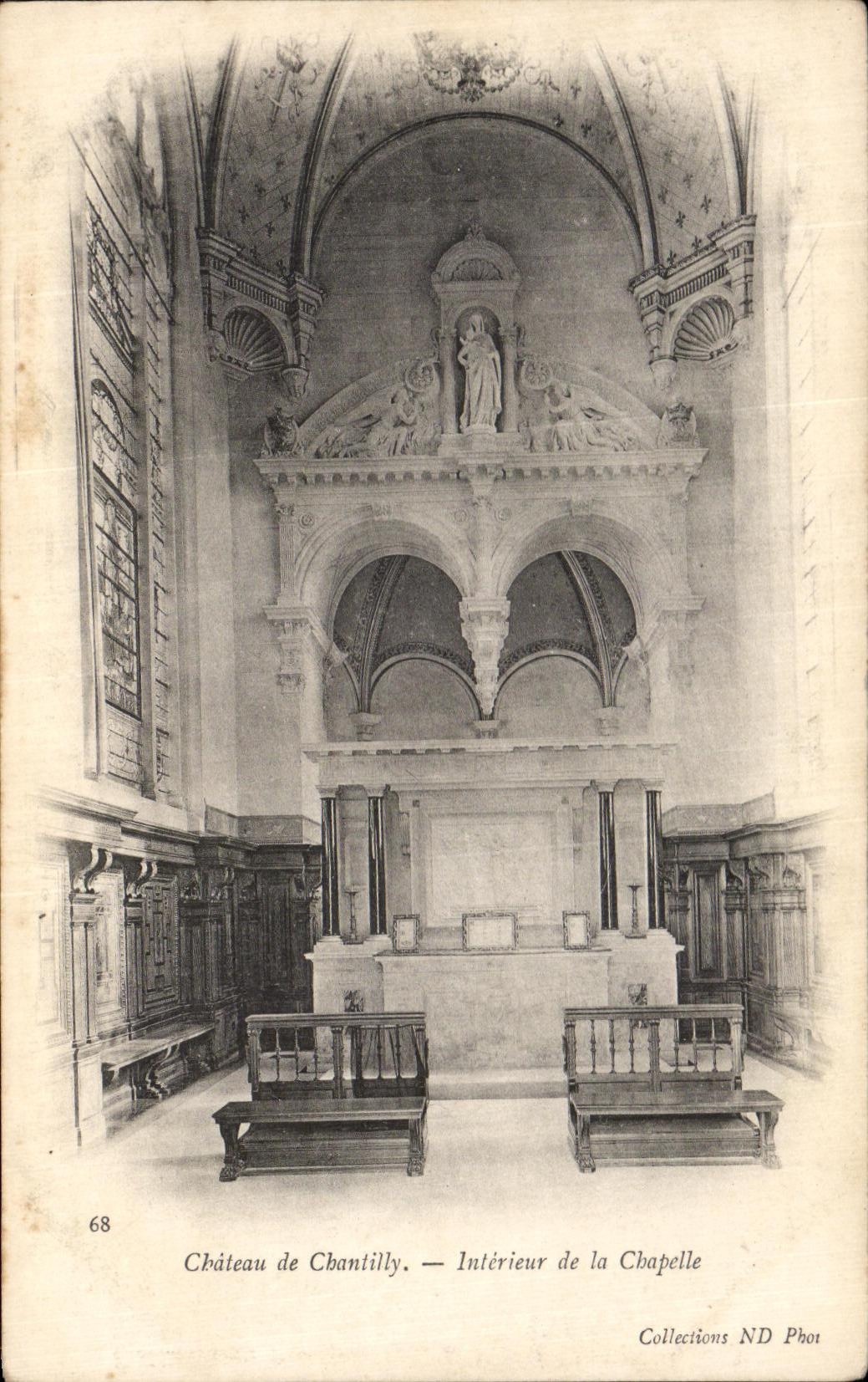 VINTAGE POSTCARD Castle Of Interior Chantilly of the Vault