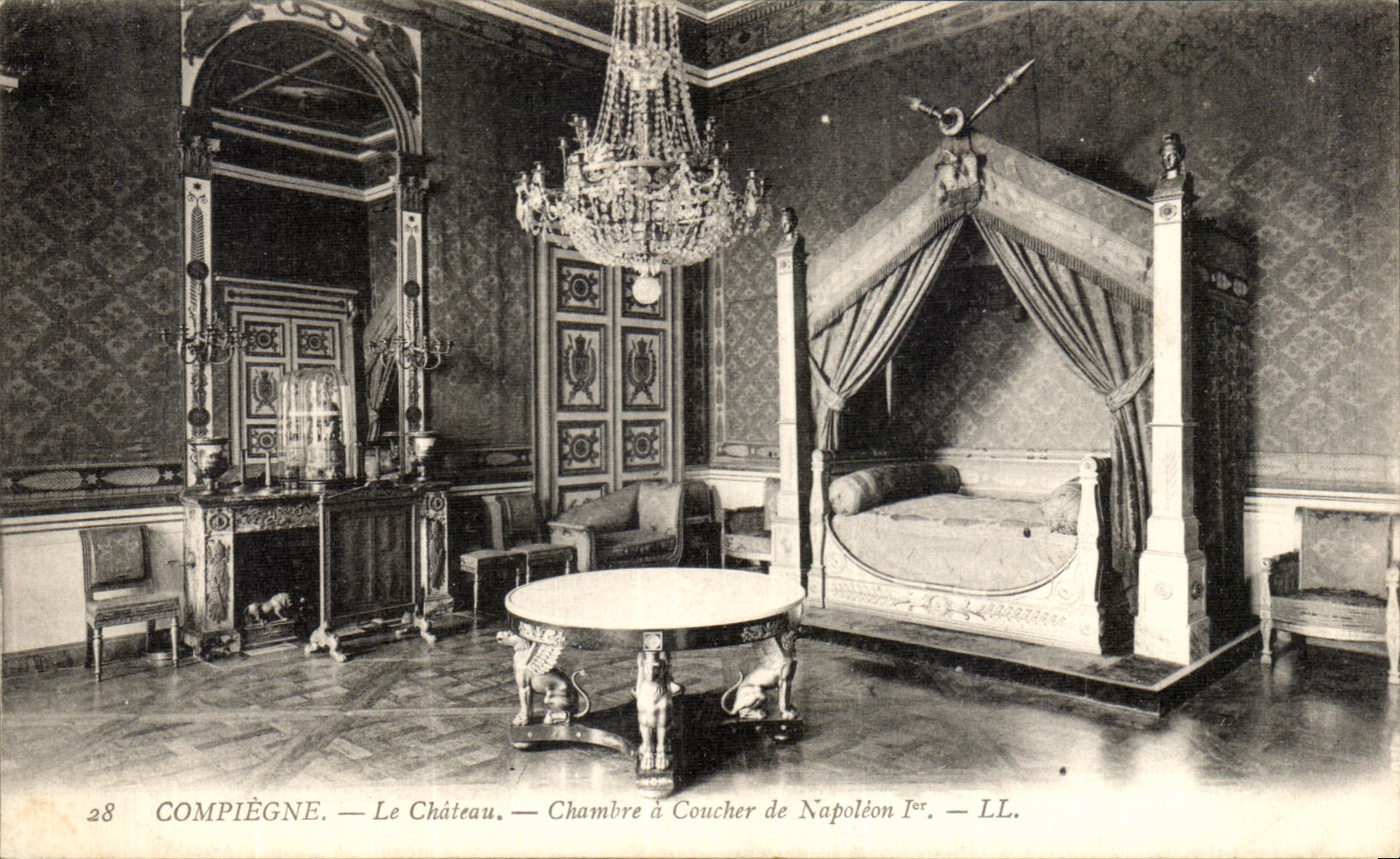 VINTAGE POSTCARD Compiegne the Castle Room has Coucher of Napoleon 1st