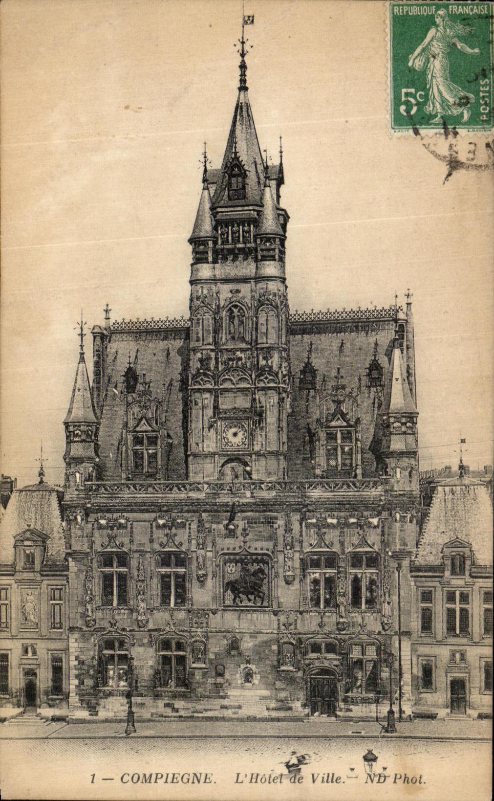 VINTAGE POSTCARD Compiegne L Town hall