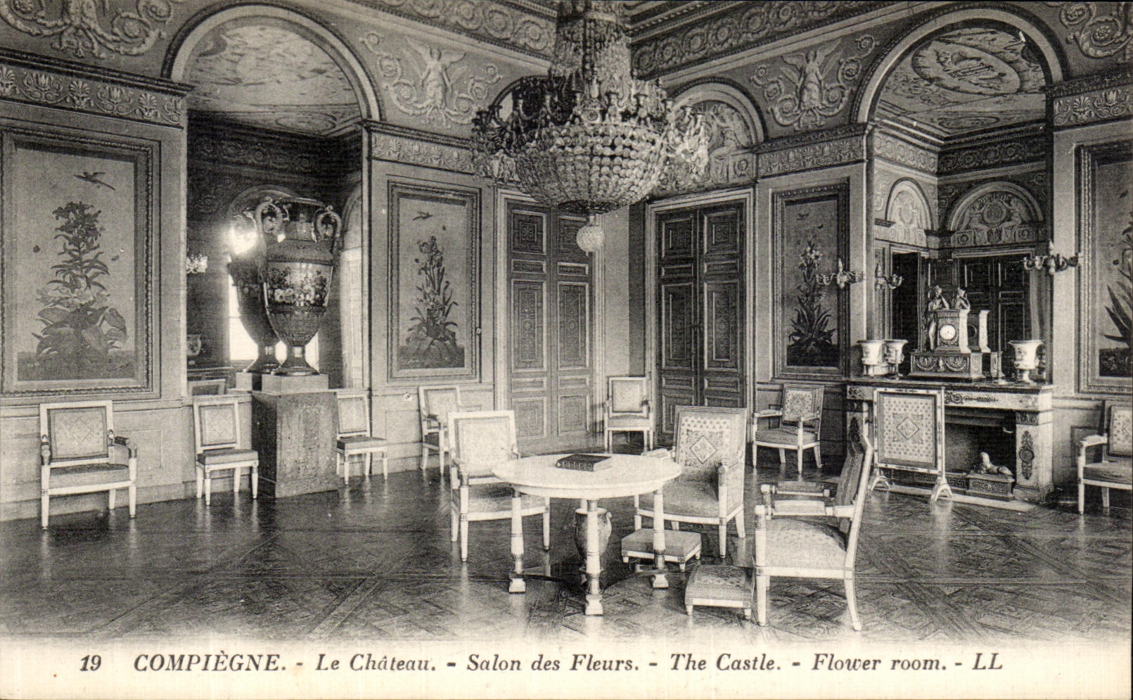 VINTAGE POSTCARD Compiegne the Castle Living room of the Flowers