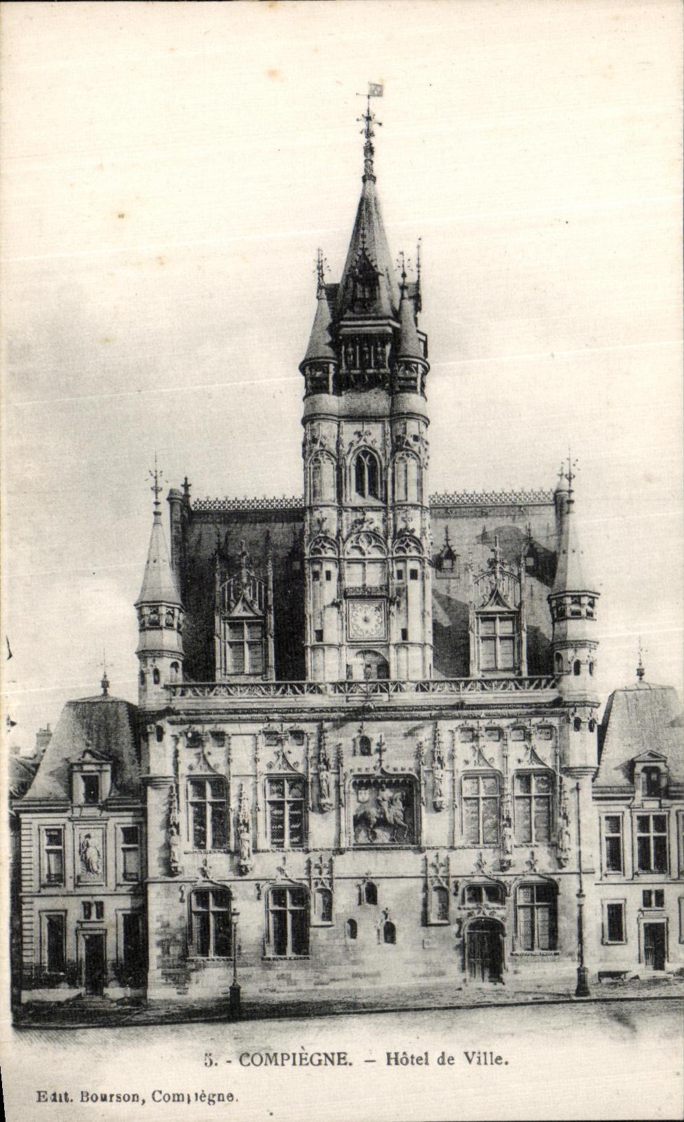 VINTAGE POSTCARD Compiegne Town hall