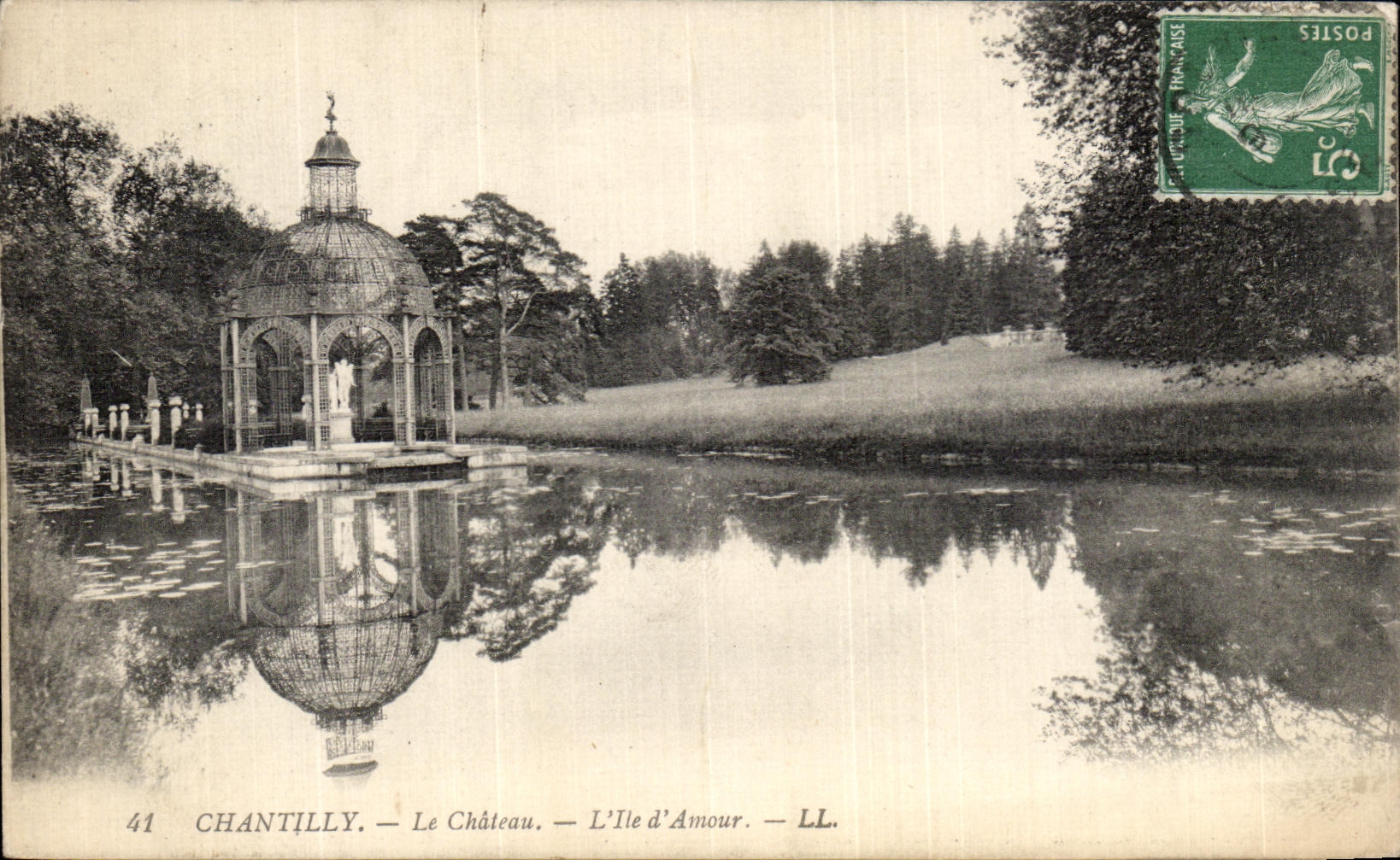 CPA Chantilly Le Chateau L Ile d Amour