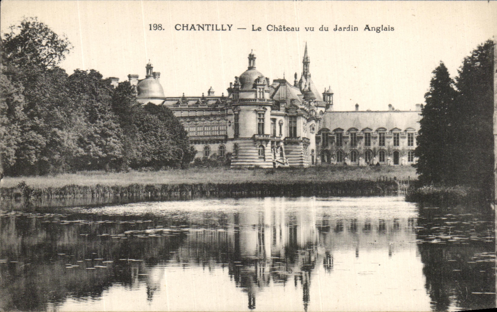 VINTAGE POSTCARD Castle Of Chantilly Seen of the English Garden