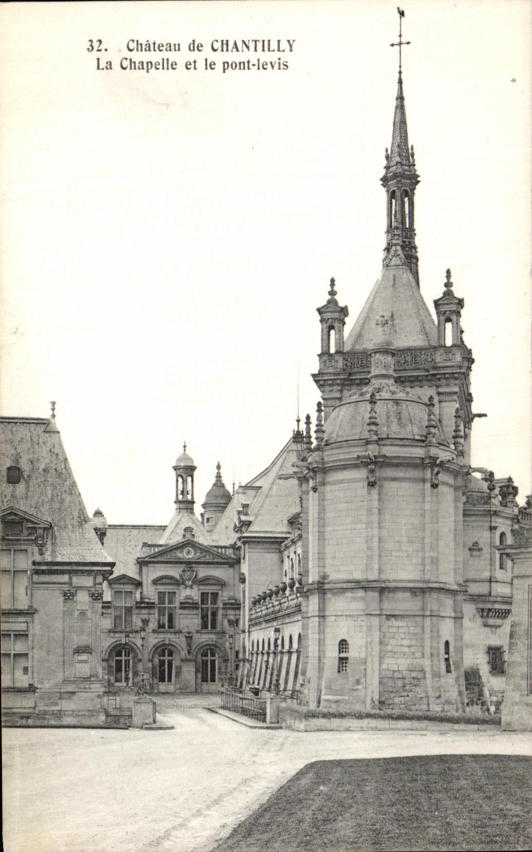 VINTAGE POSTCARD Castle Of Chantilly La Chapelle and the Levis Bridge