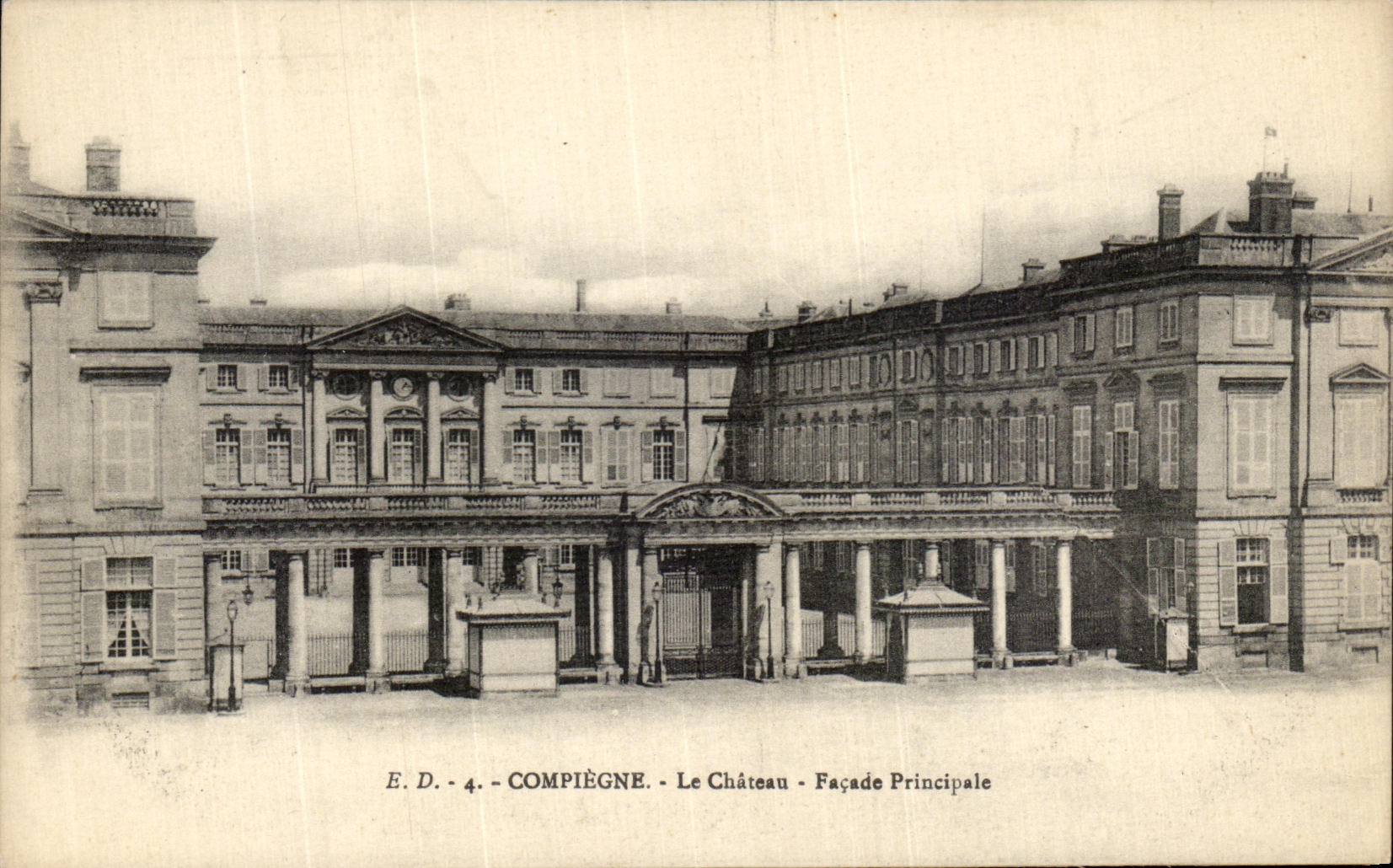 VINTAGE POSTCARD Compiegne the Castle Principal Frontage