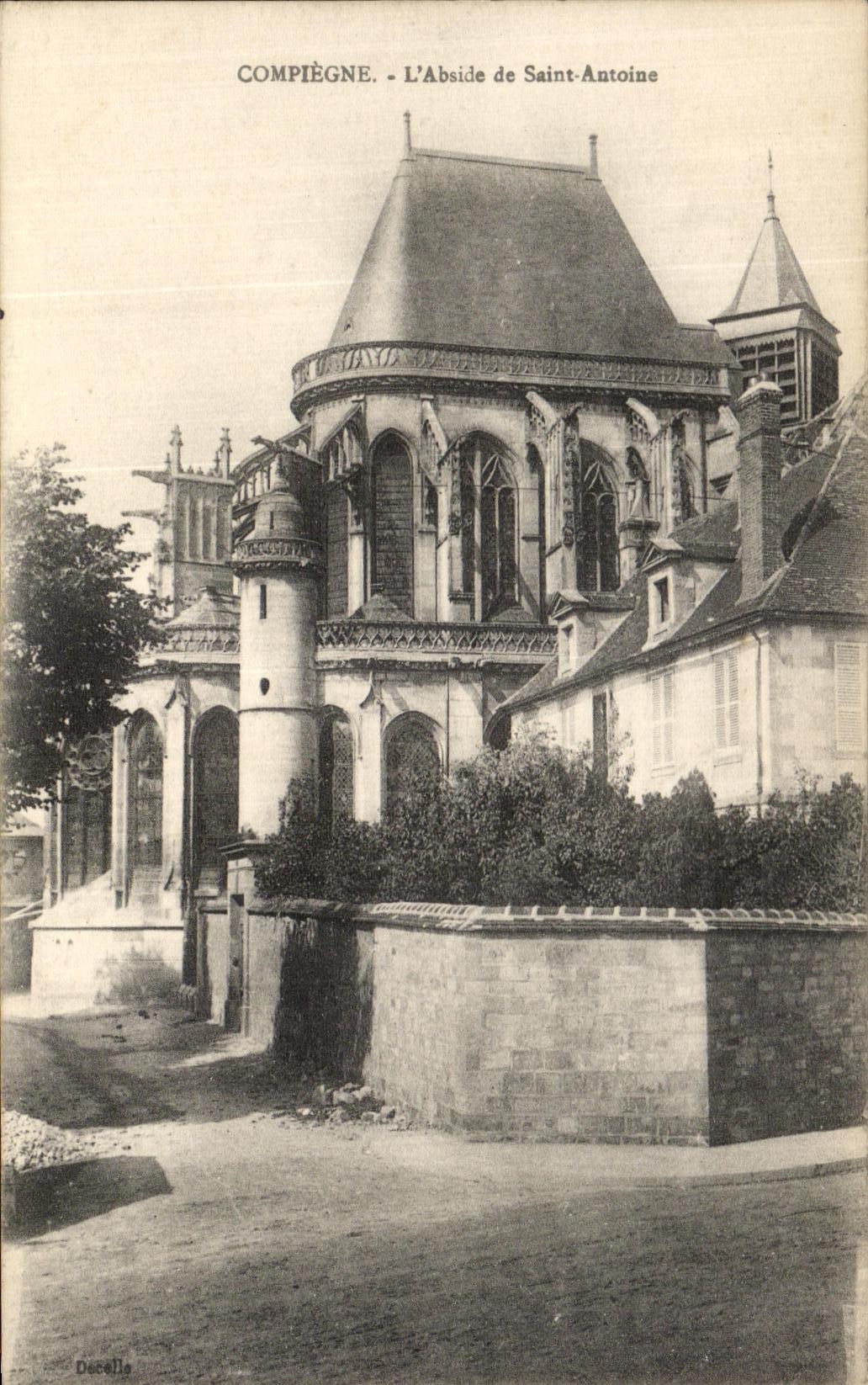 VINTAGE POSTCARD Compiegne L Apse of Saint Antoine