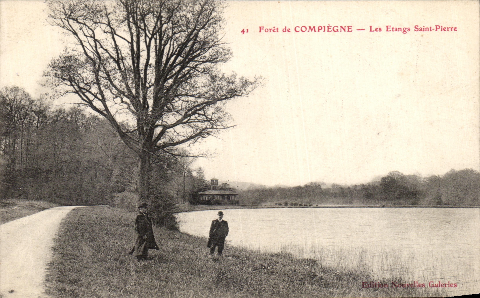VINTAGE POSTCARD Drill of Compiegne the Ponds St Pierre