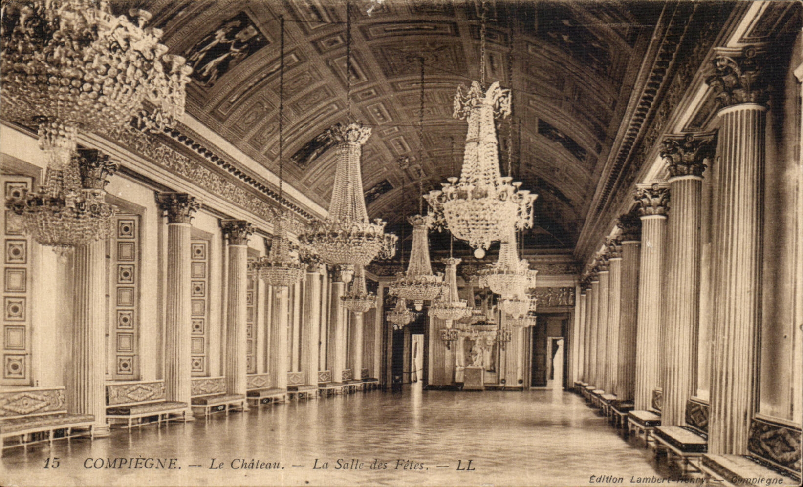 VINTAGE POSTCARD Compiegne the Castle the Village hall