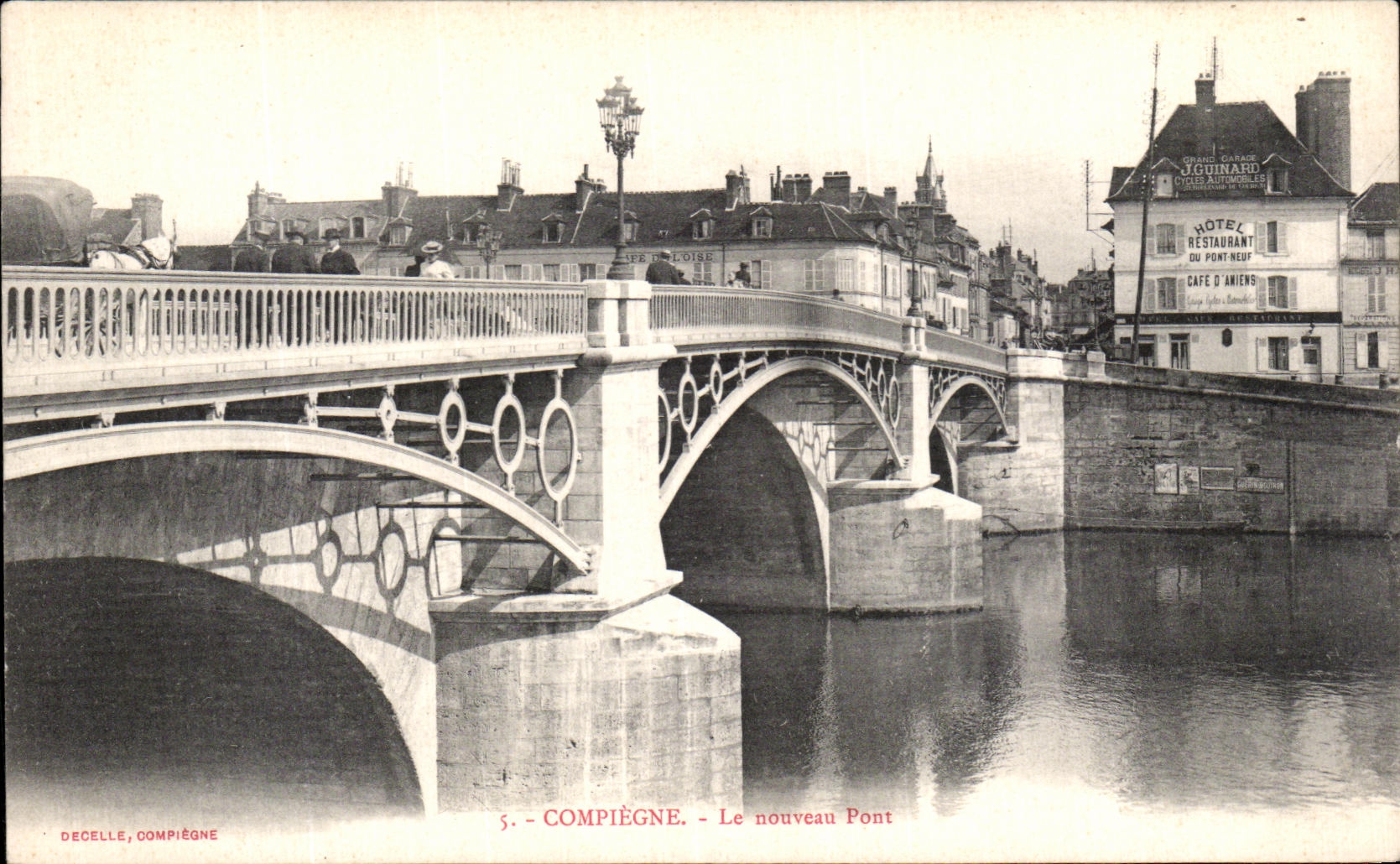 VINTAGE POSTCARD Compiegne the New Bridge