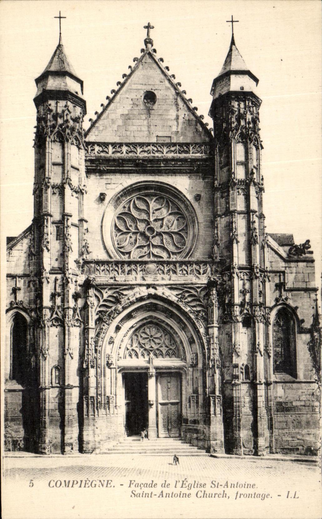 VINTAGE POSTCARD Compiegne Frontage of L Church St Antoine