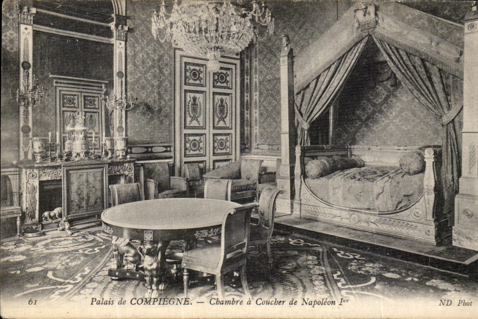 VINTAGE POSTCARD Palais Compiegne Chambre has to sleep of Napoleon 1st
